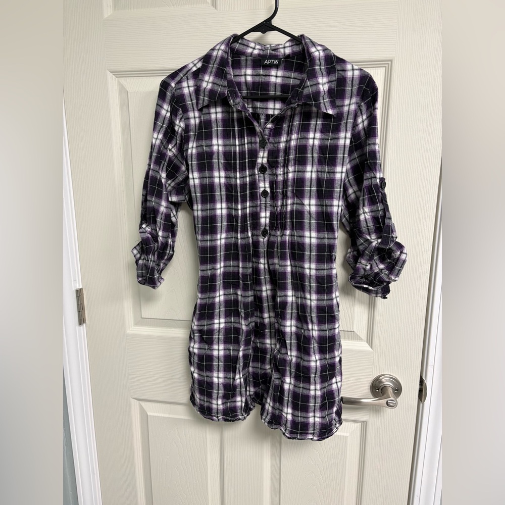 Apt 9 Purple, Black, White Plaid Women’s XL Tunic half button down  Top with tie